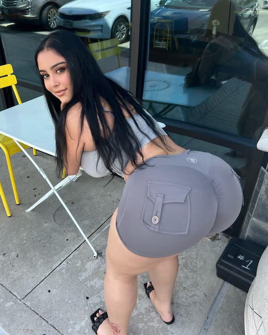 Annabella 🦋 (@annabelladoe) Snapchat Stories, Spotlight & Lenses
