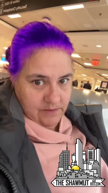 Preview for a Spotlight video that uses the Blonde Purple Hair Lens