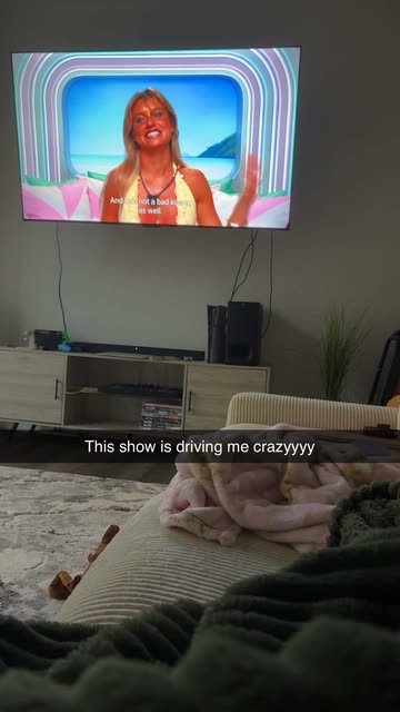 applesaucyy102