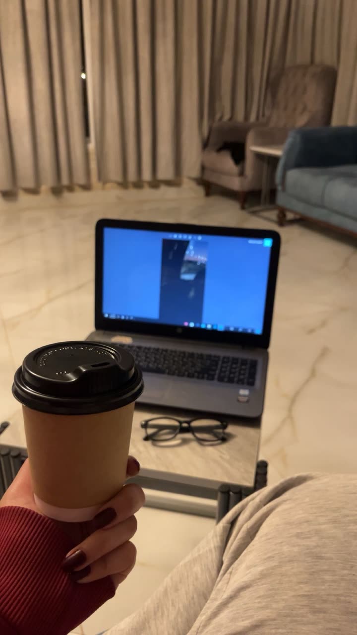 محتوى سناب شات لـ EMAN AL5HALIDI 𓅂 🇰🇼| 🇯🇴