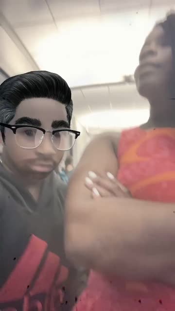 Preview for a Spotlight video that uses the Salt and Pepper Lens