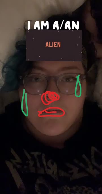 Preview for a Spotlight video that uses the what am i quiz Lens
