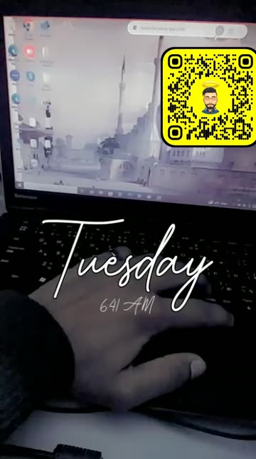 Preview for a Spotlight video that uses the Evening Day Lens