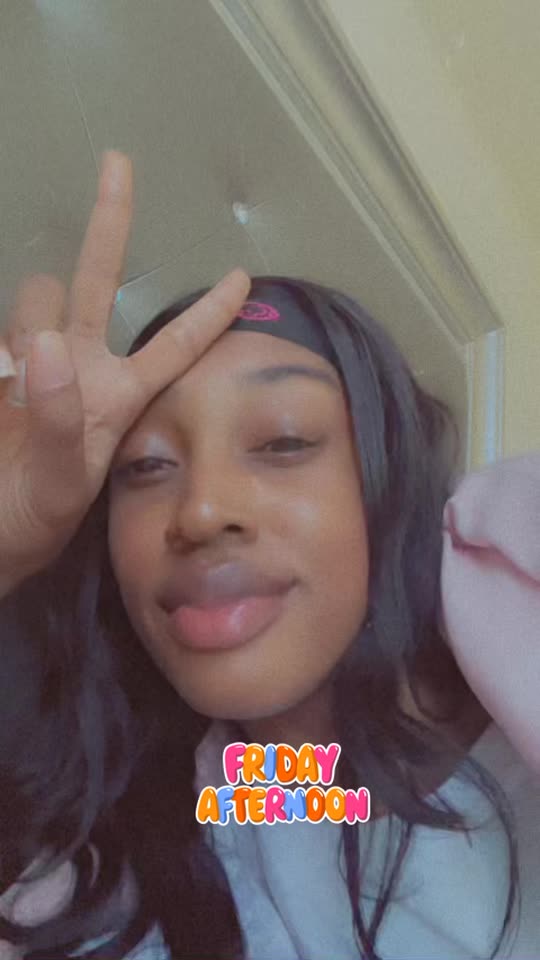 deasia5698