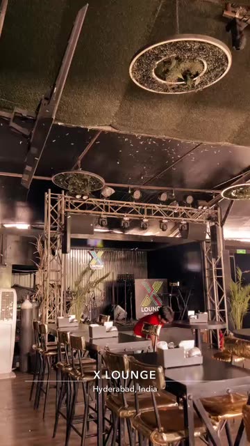 X Lounge