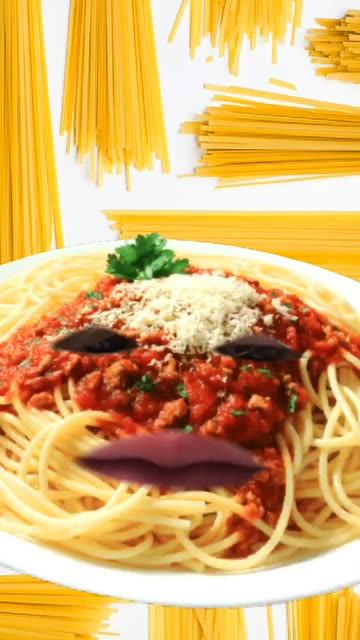 Preview for a Spotlight video that uses the Spaghetti Pasta Lens