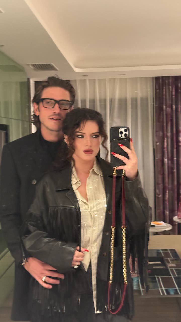 محتوى سناب شات لـ Bella Thorne