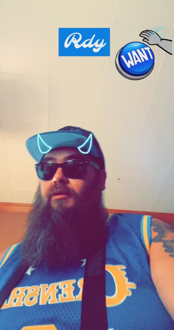 Preview for a Spotlight video that uses the blue devil horns 1 Lens