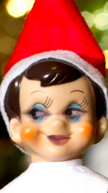 Preview for a Spotlight video that uses the elf face Lens
