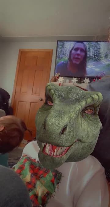 Preview for a Spotlight video that uses the T-Rex Lens