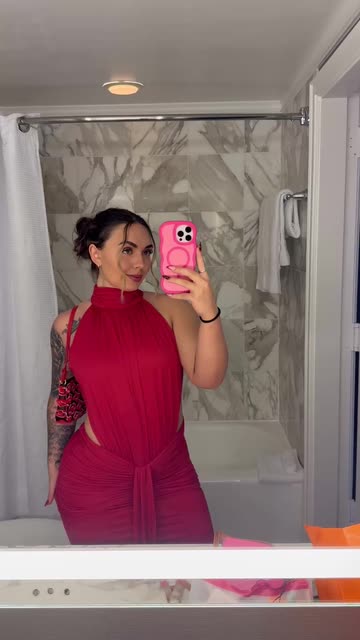 rachel starr green dress Rachel Starr (@rachel.roman.568)  Facebook, Connect with friends