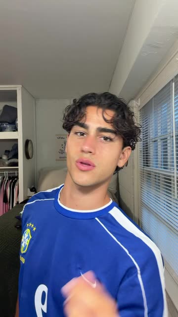 lucasandress_2