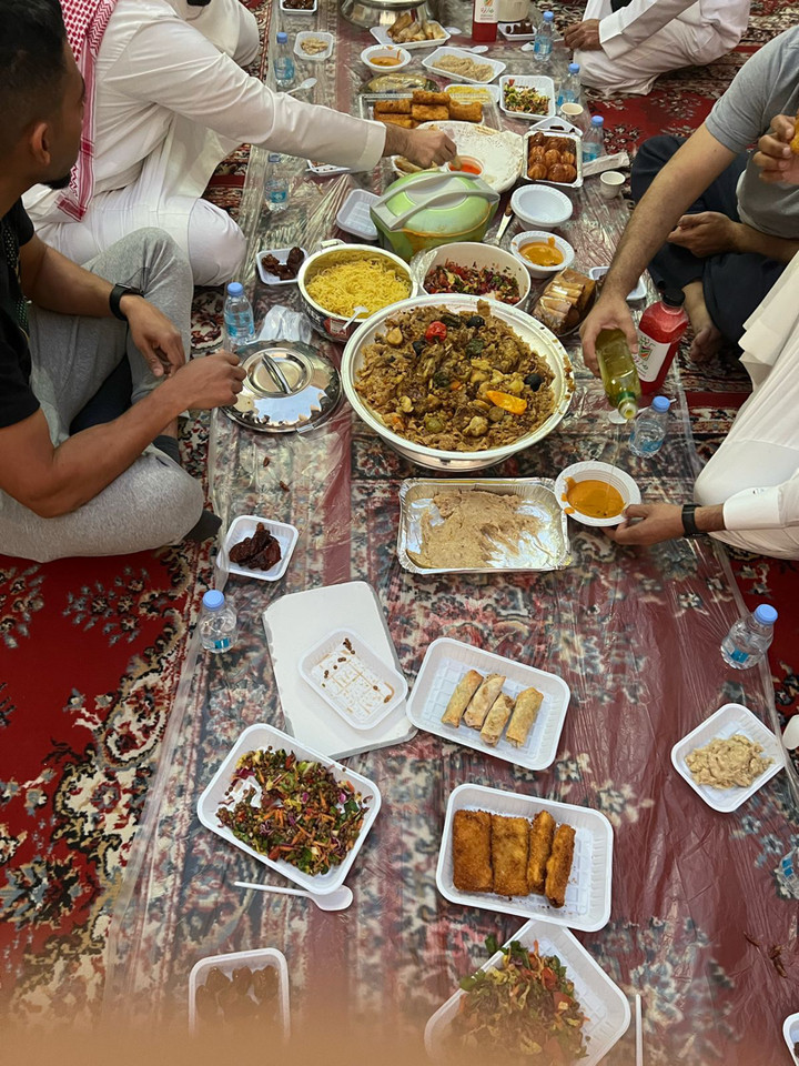 محتوى سناب شات لـ aziz_356
