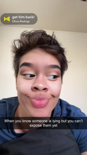 Preview for a Spotlight video that uses the Side Eye Grin Lens