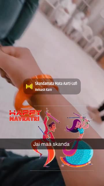 Preview for a Spotlight video that uses the Navratri Dandiya Lens