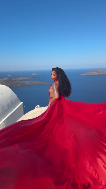 never missed a beat  #greece #santorini