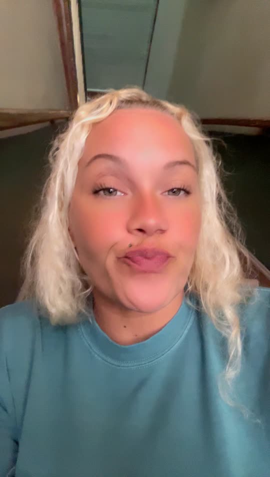 alexismfbennett