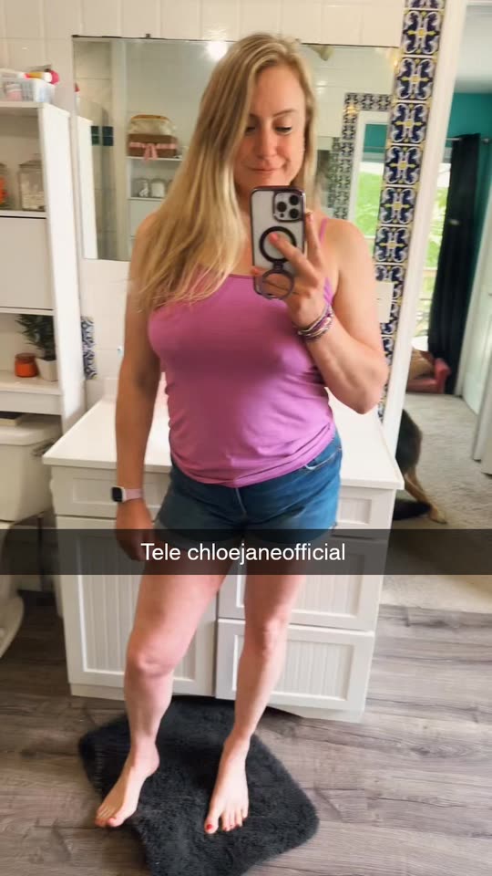 chloejanenoww