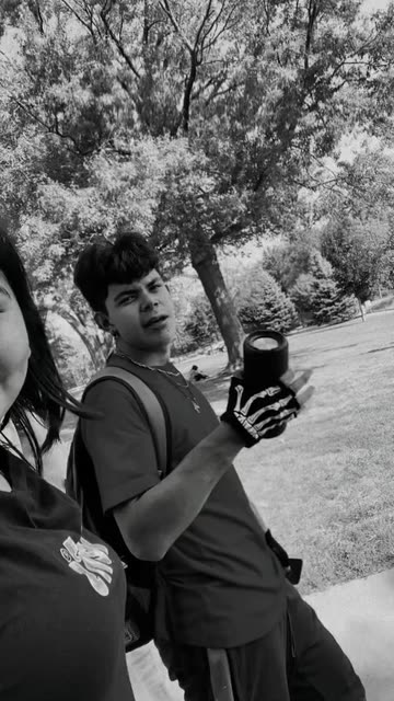 Preview for a Spotlight video that uses the BW Killer Look Lens