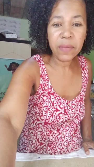 Preview for a Spotlight video that uses the natural Lens
