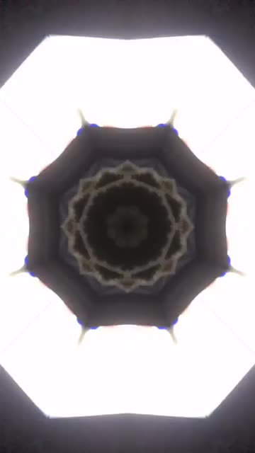 Preview for a Spotlight video that uses the Kaleidoscope PRO Lens