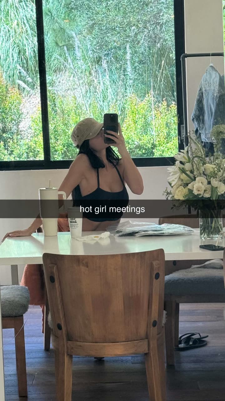 محتوى سناب شات لـ King Kylie 👑