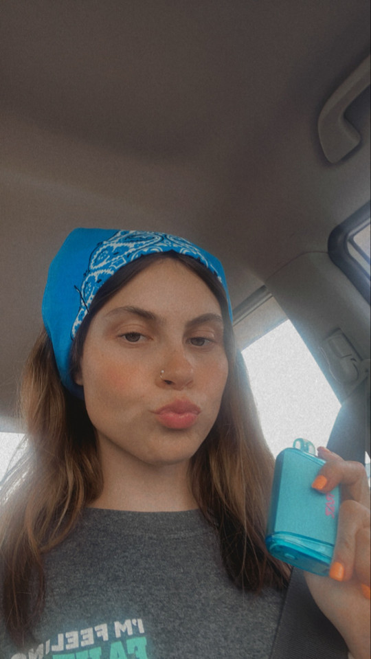 poisonn.ivy420