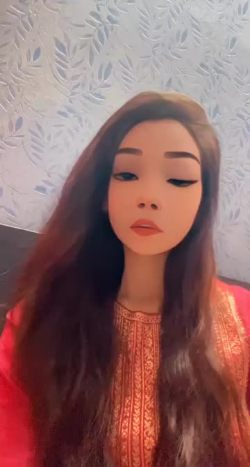 Preview for a Spotlight video that uses the Cute Anime Lens
