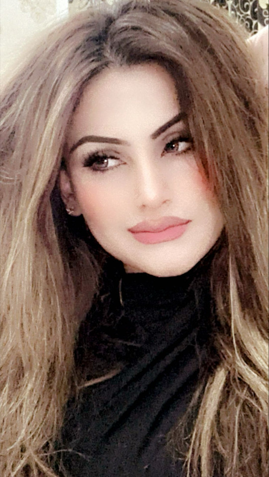 lavanyaluvi555