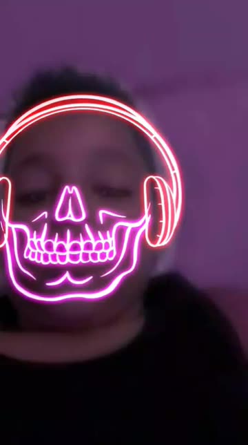 Preview for a Spotlight video that uses the Feel the Beat Lens
