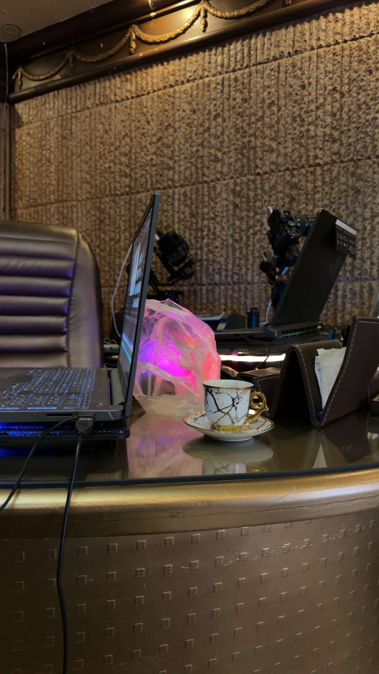محتوى سناب شات لـ 𝐀𝐦𝐚𝐫𝐨 ❤️💍