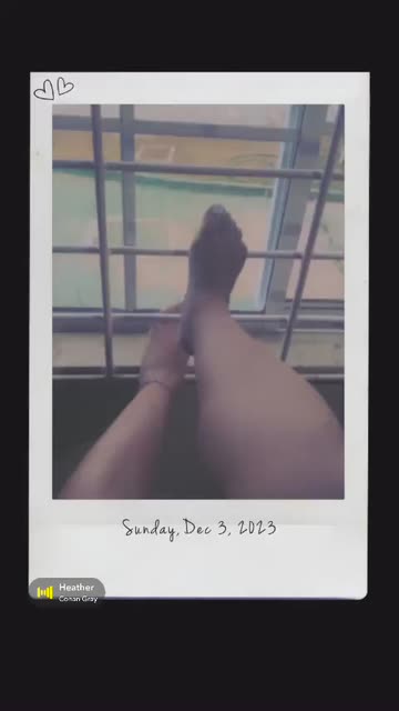 Preview for a Spotlight video that uses the Polaroid Lens