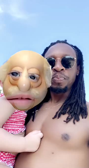 Preview for a Spotlight video that uses the Grandpa Cartoon Lens