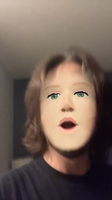 Preview for a Spotlight video that uses the HoriZuck Lens