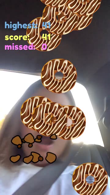 Preview for a Spotlight video that uses the catch donuts Lens