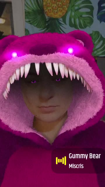 Preview for a Spotlight video that uses the Spooky Kigurumi Lens