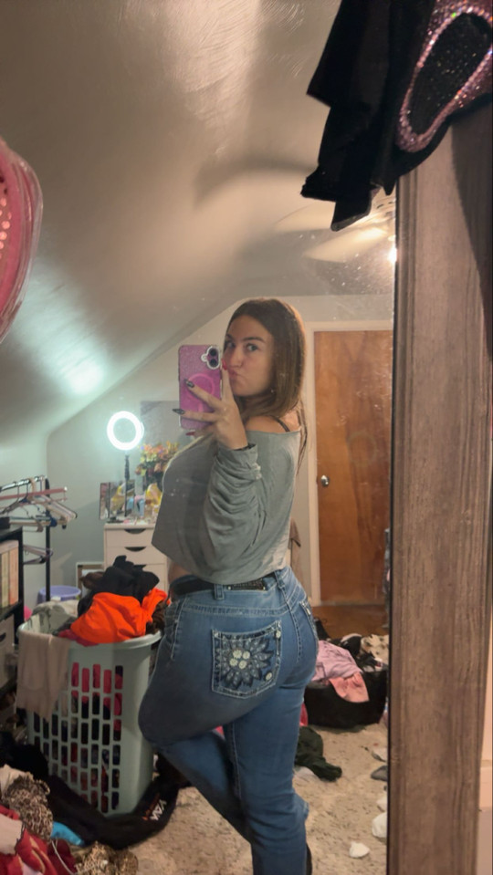 a-nicole04
