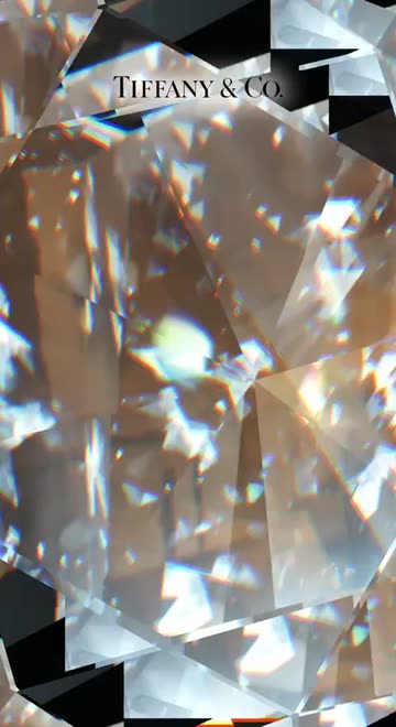 Preview for a Spotlight video that uses the Diamond Facets Lens