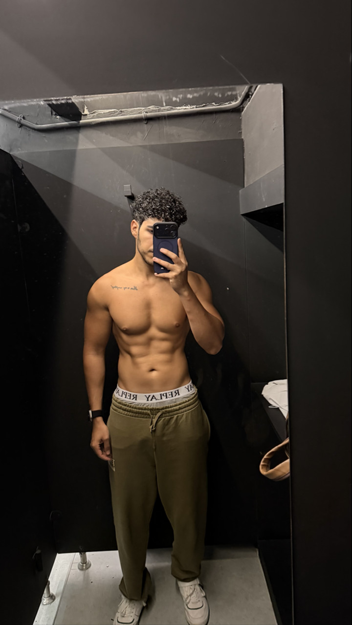 محتوى سناب شات لـ المير🇶🇦🇲🇦