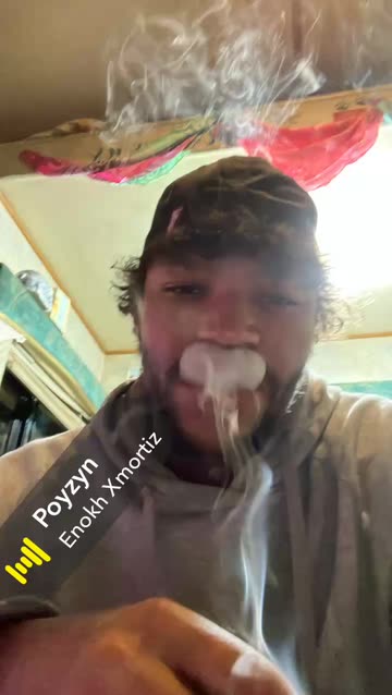 elfbar elfa master akku How To Do Man Doing French Inhale Smoke Trick Stockfoto 368488580 French  Inhalation Techniques Australia main image 1