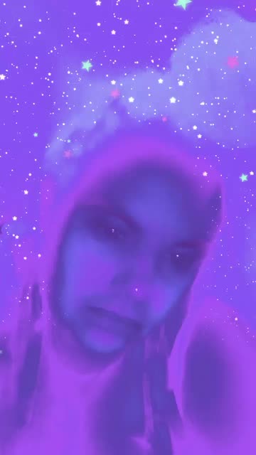 Preview for a Spotlight video that uses the Starry Night Lens