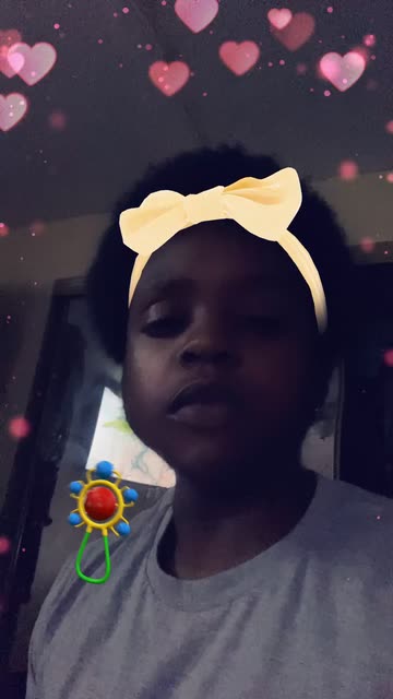 Preview for a Spotlight video that uses the Toddler with Bow Lens