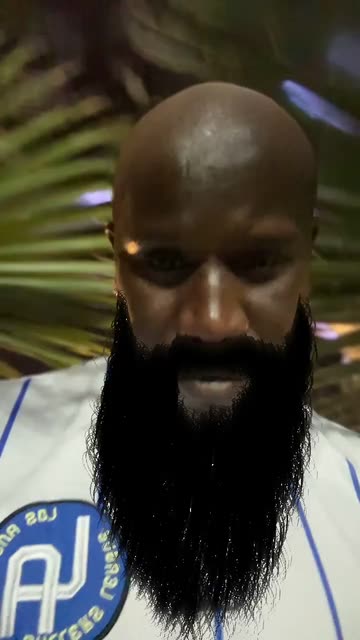 Preview for a Spotlight video that uses the beard Lens