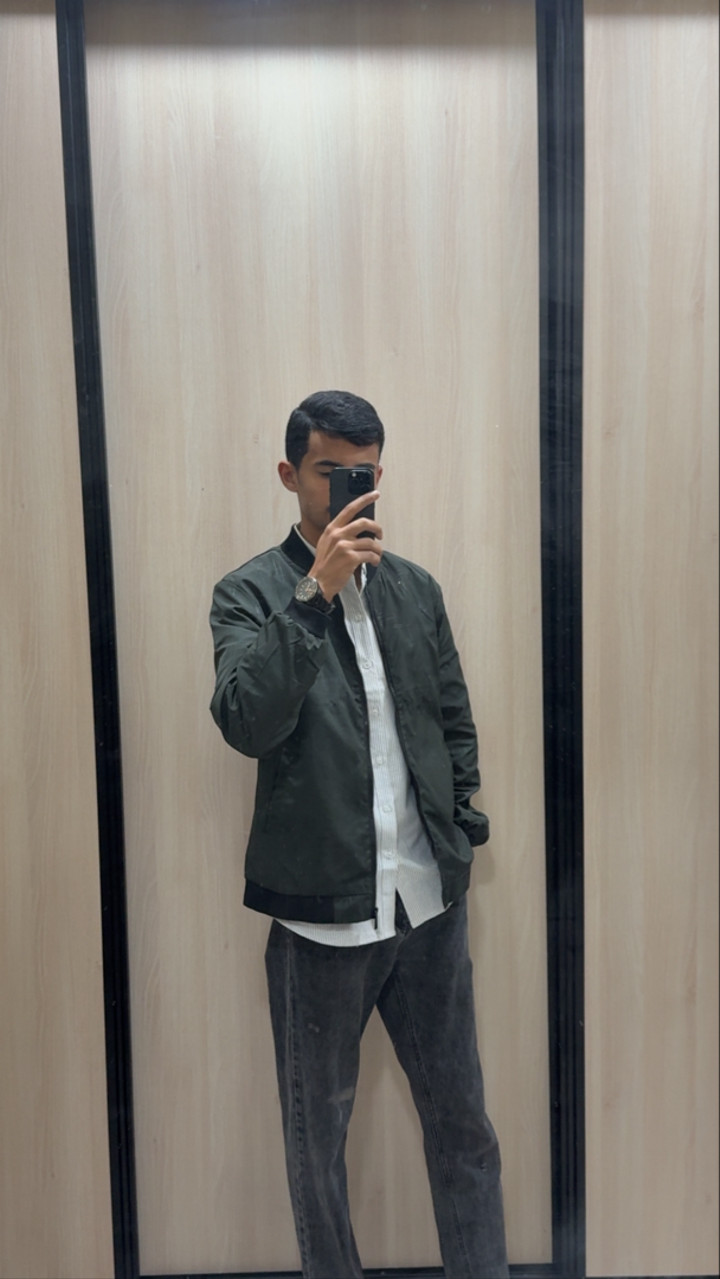 محتوى سناب شات لـ ﮼صخر ﮼بني،صخر🎖️.
