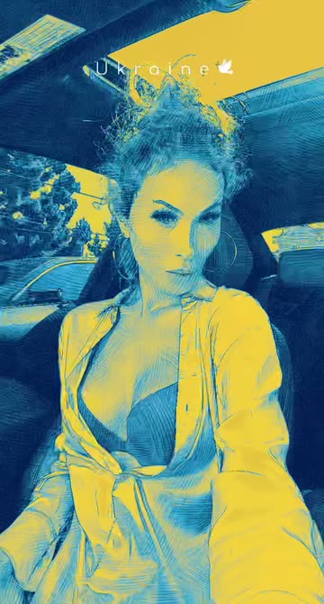 Preview for a Spotlight video that uses the Ukrainian Colors 🇺🇦 Lens