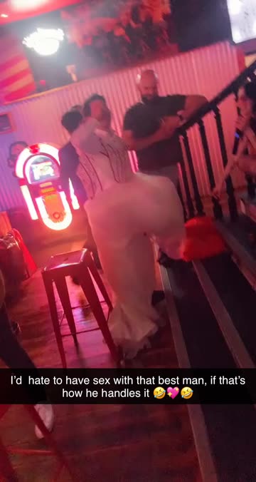 I’d  hate to have sex with that best man, if that’s how he handles it 🤣💖🤣 | SnapchatのSpotlight