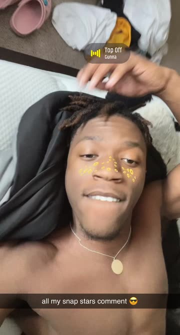 Preview for a Spotlight video that uses the Verified Freckles Lens