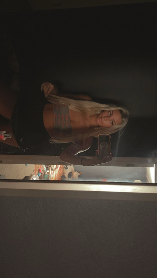 emileenickole8