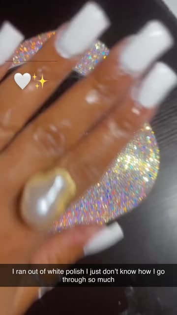 Preview for a Spotlight video that uses the Pretty Face Effect Lens