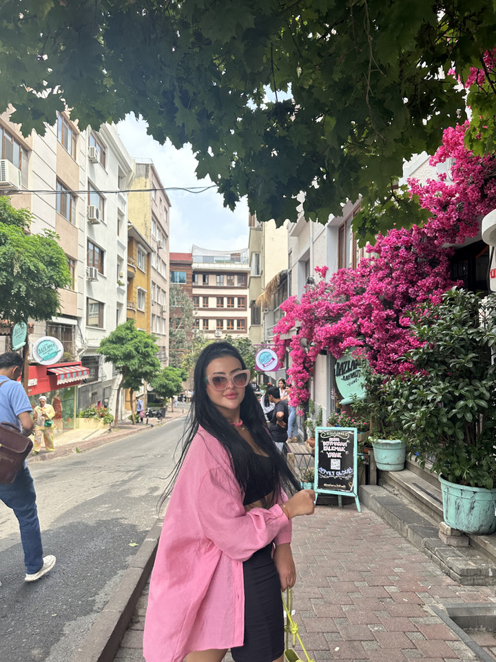 محتوى سناب شات لـ S 𝓐 𝓡 𝓐 𝓗 ♌️ 🌟